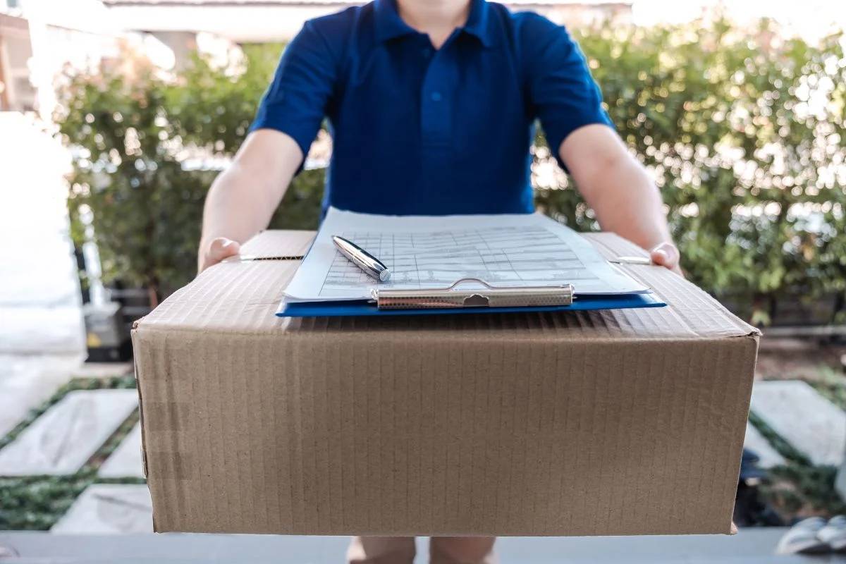 Australia Is Scrambling for a Fast Courier—And How You Can Save Hundreds