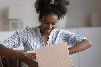 Hiring a Local Delivery Service That Pays You Back